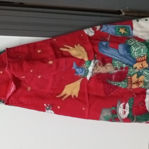 Aprons - Picture 6 of 8